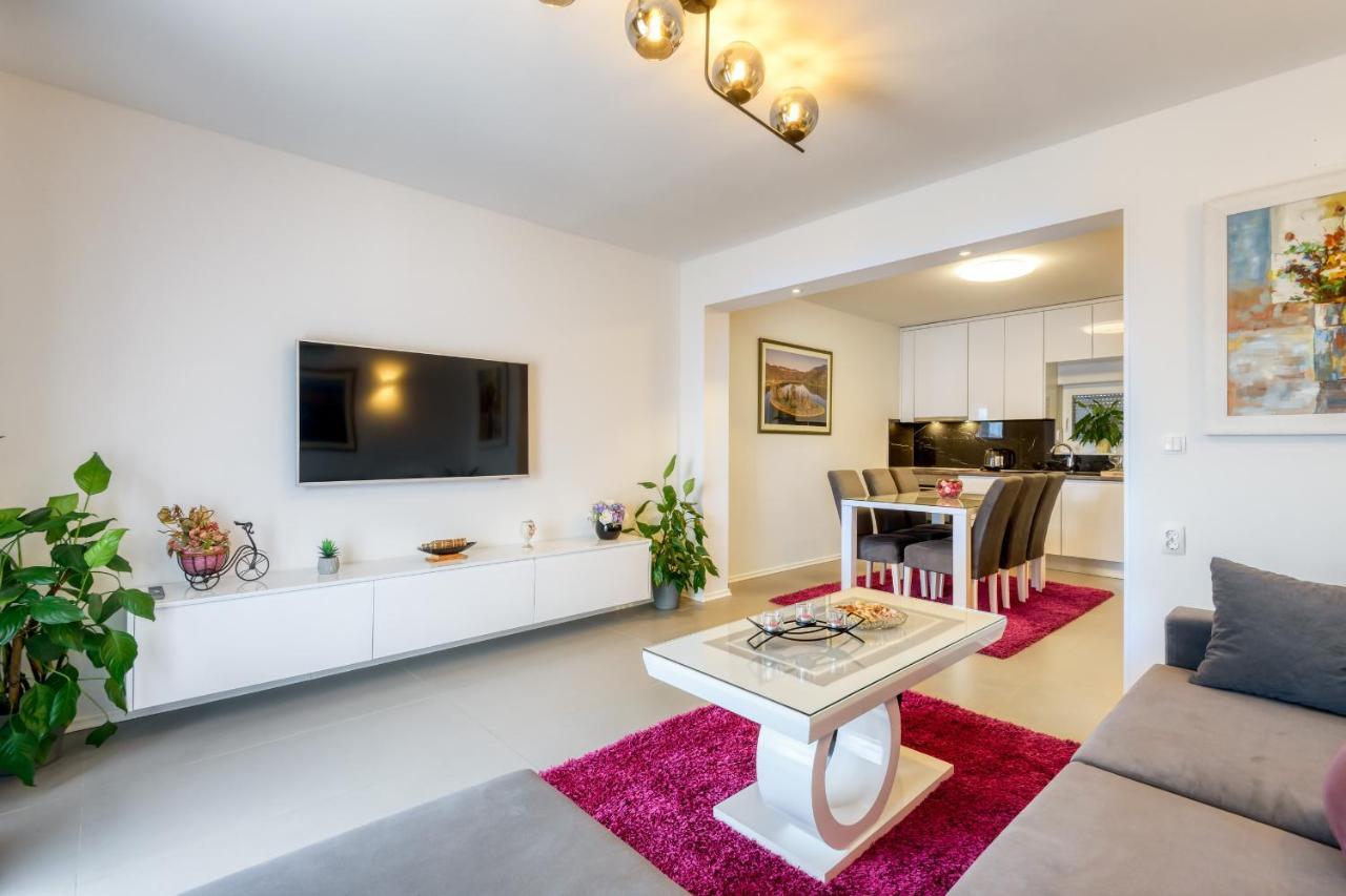 Apartment Sea Bass Neretva โพลเช ภายนอก รูปภาพ